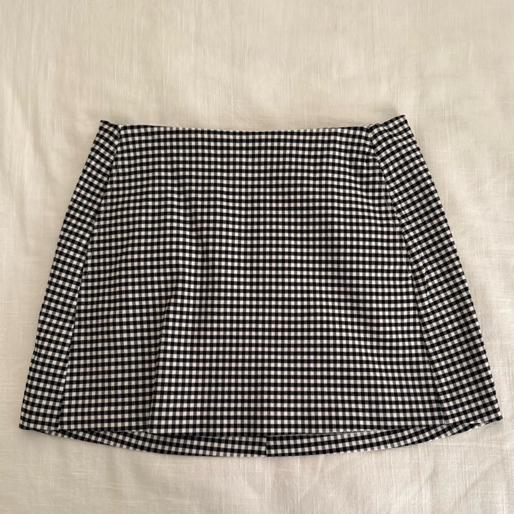 Urban Outfitters Black White Gingham Mini Skirt, size S